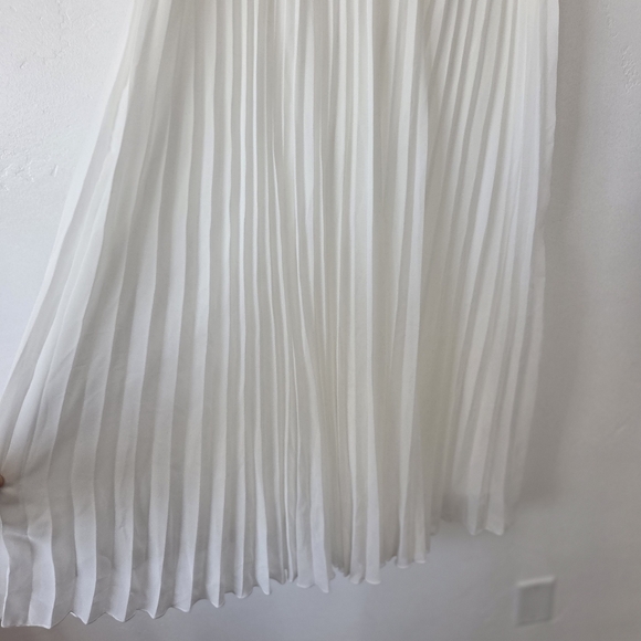 WD•NY White Pleated Maxi Skirt Modest Formal Classy Black Tie Church Retro XL - Picture 3 of 7